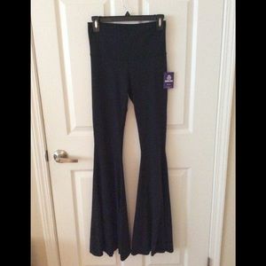 Bell bottom leggings